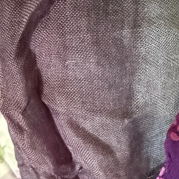 Colorful Patterned Scarves Collection - Picture 4 of 7